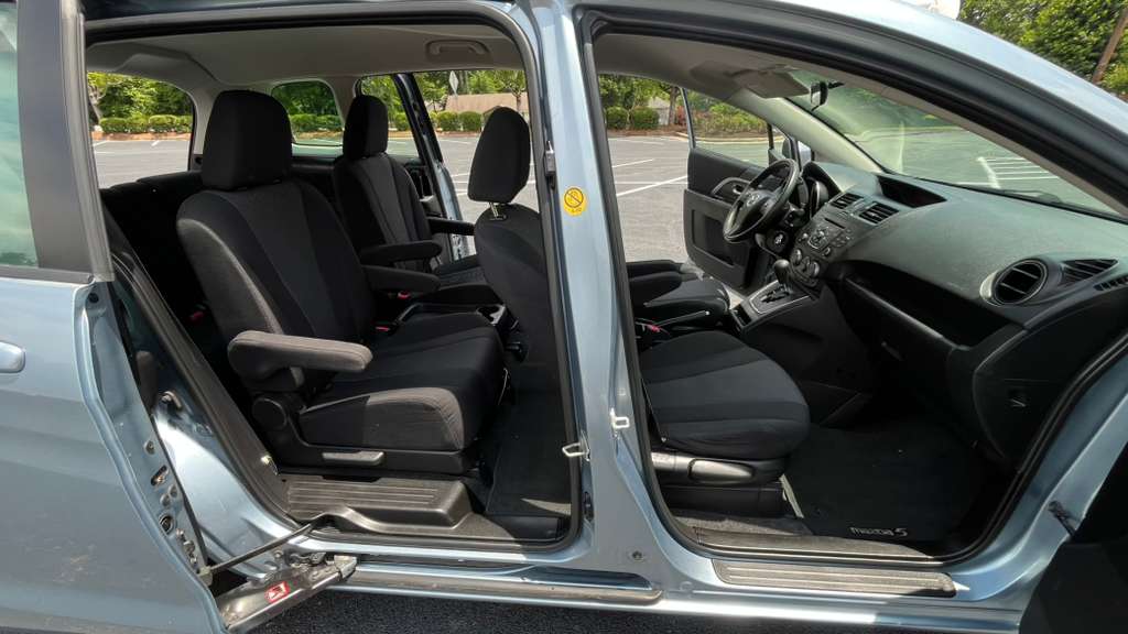 Used 2012 MAZDA MAZDA5 Sport FWD image 12