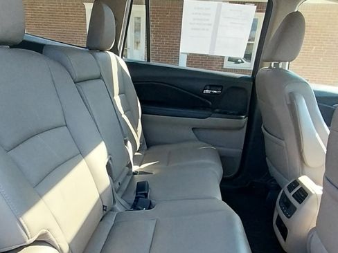 Used 2016 Honda Pilot EX-L image 17