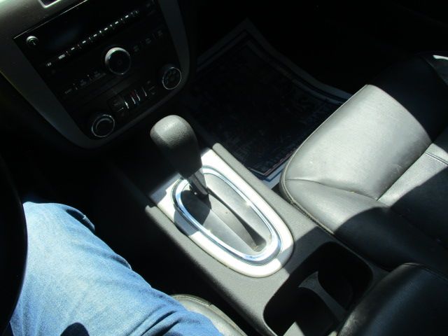 Used 2007 Chevrolet Impala LTZ FWD image 38