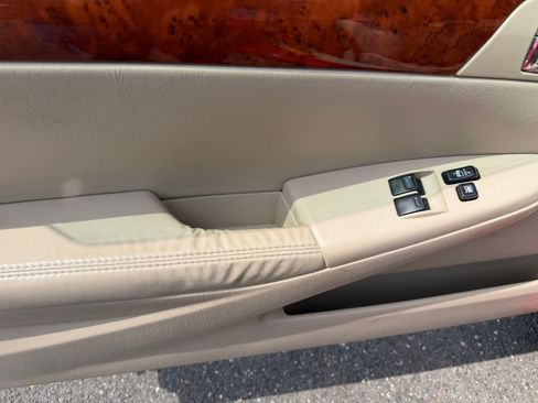 Used 2006 Toyota Solara SLE image 3