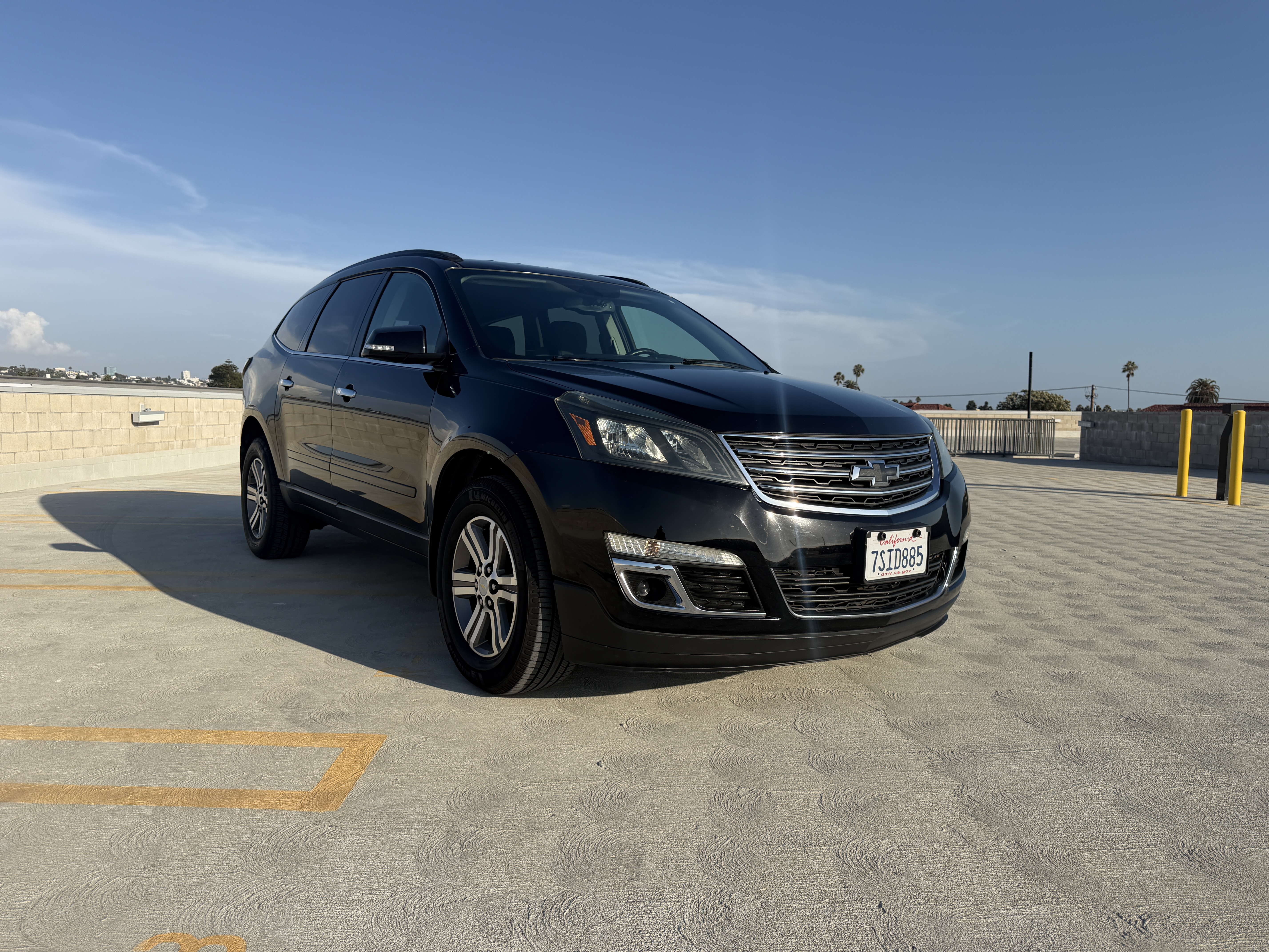 Used 2016 Chevrolet Traverse FWD LT w/ 2LT image 8