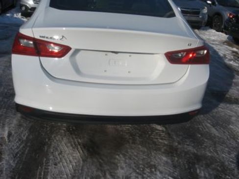 Used 2016 Chevrolet Malibu LT image 5