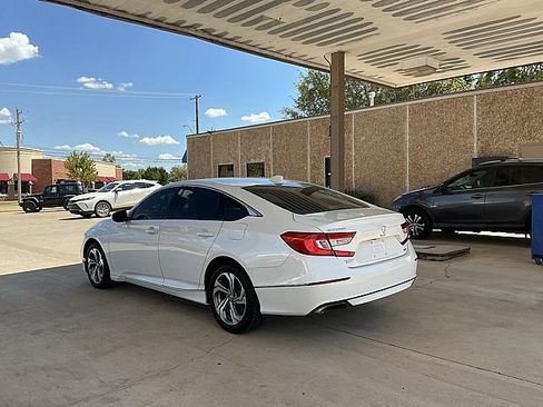 Used 2018 Honda Accord EX-L image 7