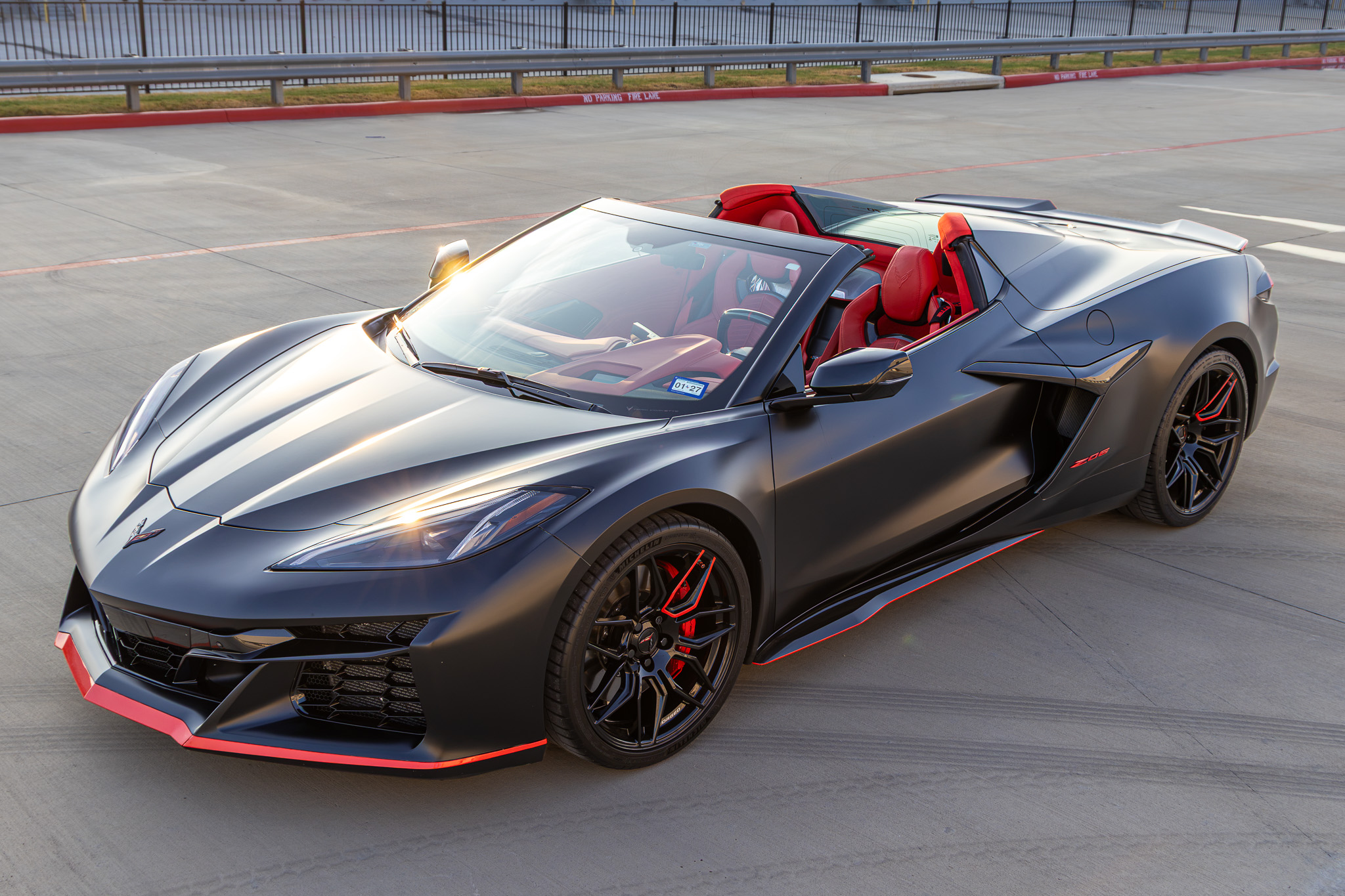 Used 2023 Chevrolet Corvette Z06 Convertible w/ 3LZ RWD image 7