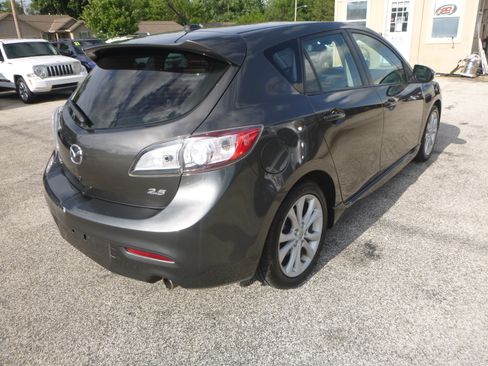 Used 2010 MAZDA MAZDA3 s Grand Touring Hatchback FWD image 6