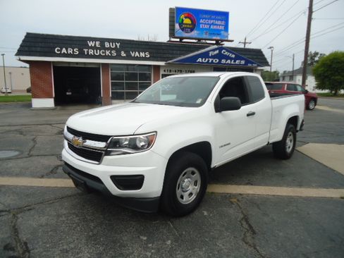 Used 2018 Chevrolet Colorado 2WD Extended Cab W/T image 7