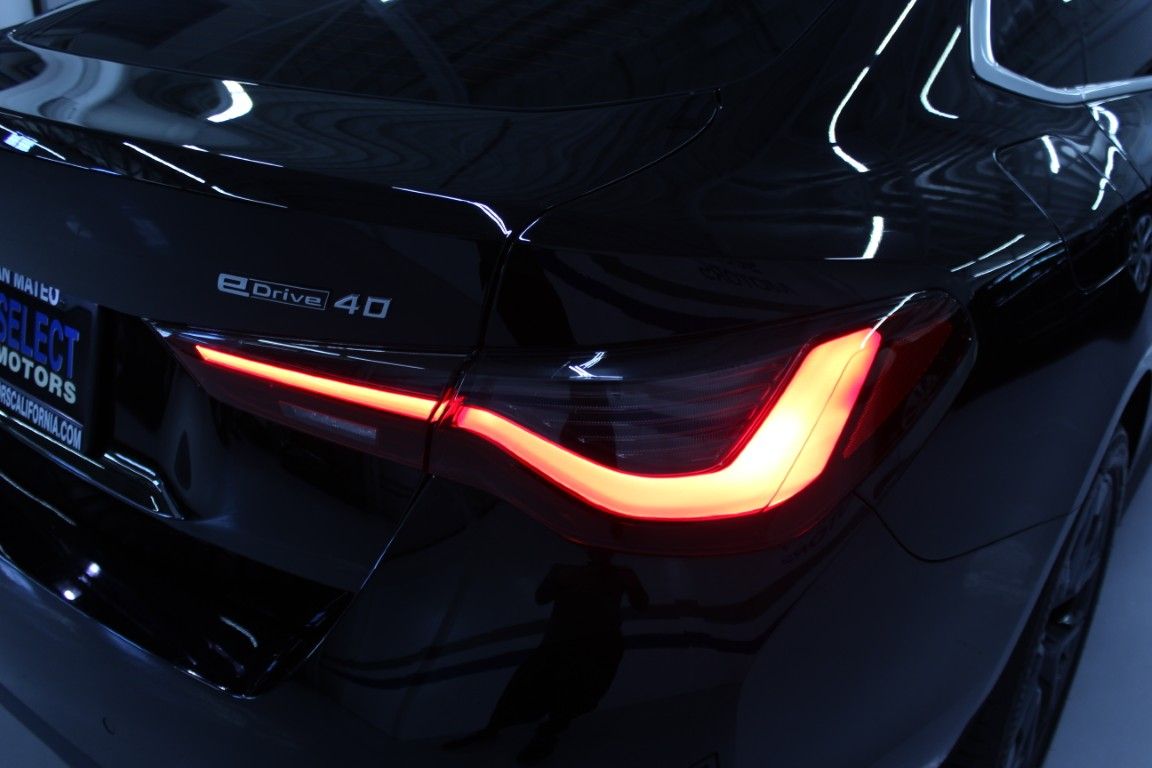 Used 2025 BMW i4 eDrive40 RWD image 7