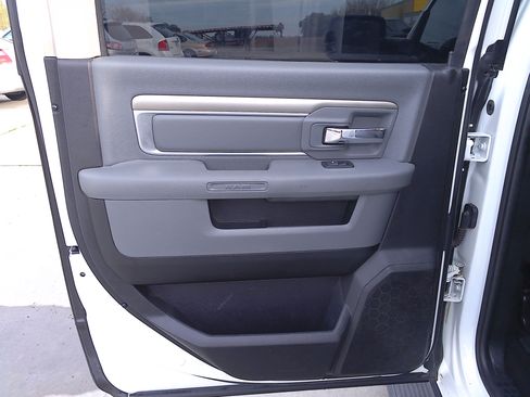 Used 2016 RAM 1500 Big Horn image 10