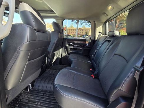 Used 2015 RAM 2500 Laramie image 19