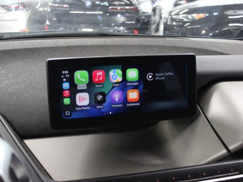 Used 2018 BMW i3 w/ Range Extender RWD image 18