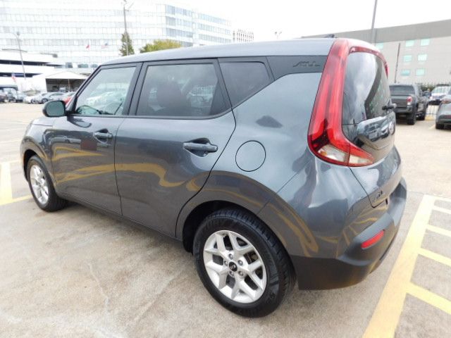 Used 2020 Kia Soul S FWD image 6