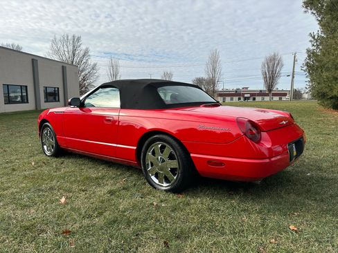 Used 2002 Ford Thunderbird image 15