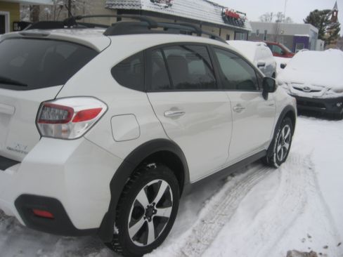 Used 2014 Subaru XV Crosstrek Touring image 4
