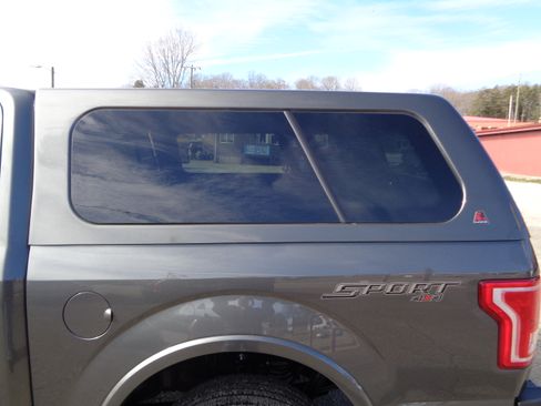 Used 2015 Ford F150 Sport image 20