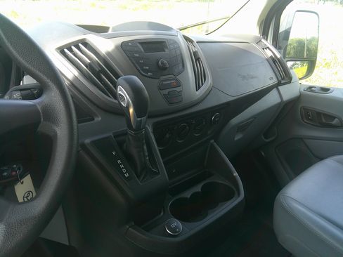 Used 2017 Ford Transit 250 148 Medium Roof RWD image 15