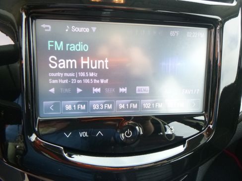 Used 2014 Chevrolet Sonic RS image 21