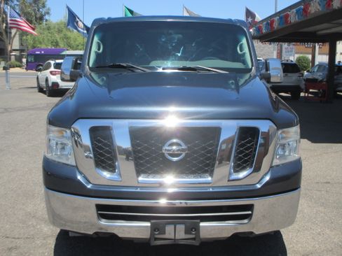 Used 2016 Nissan NV 3500 SV Passenger RWD image 15