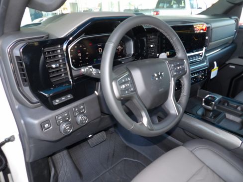 New 2026 Chevrolet Silverado 1500 ZR2 image 24