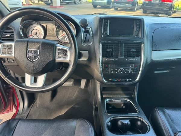Used 2018 Dodge Grand Caravan GT FWD image 8