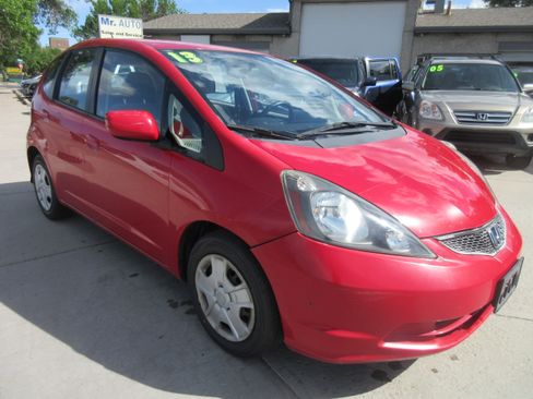 Used 2013 Honda Fit image 2