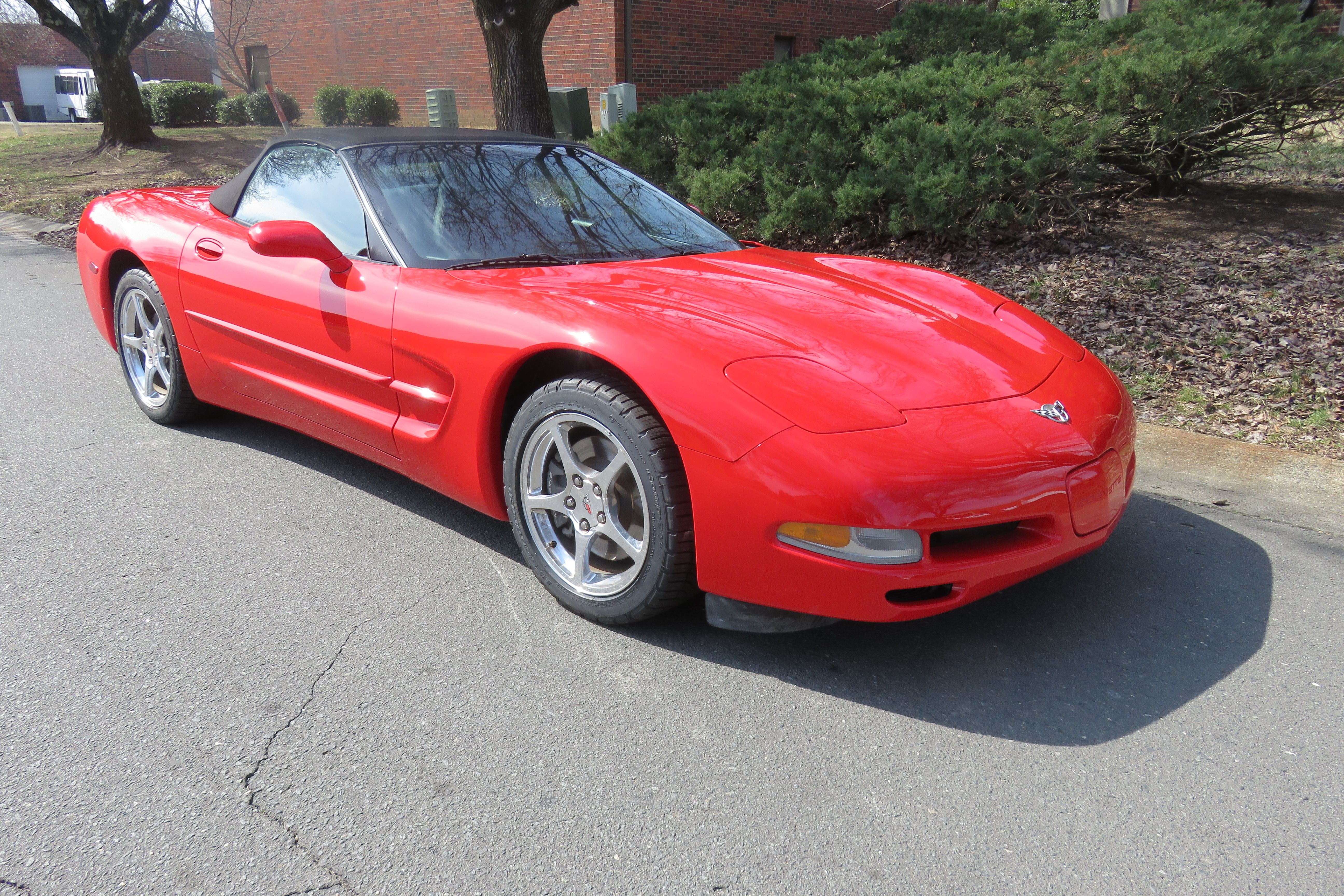 Used 2003 Chevrolet Corvette Convertible RWD image 8