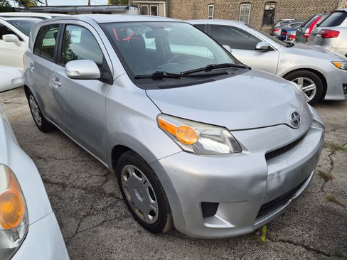 Used 2012 Scion xD image 1