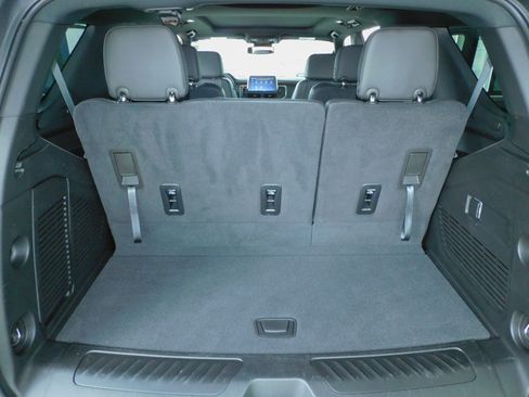 Used 2023 Chevrolet Tahoe LT image 23