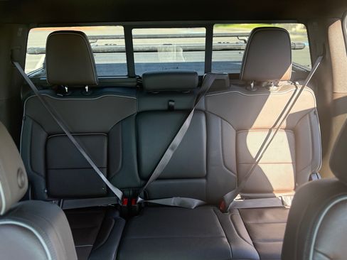 Used 2023 GMC Sierra 1500 Denali image 14