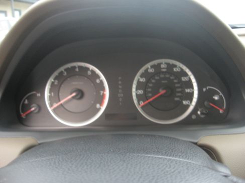 Used 2009 Honda Accord EX image 10