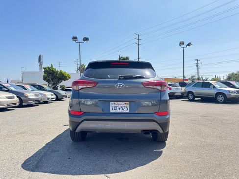 Used 2017 Hyundai Tucson FWD image 7