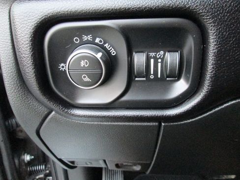 Used 2022 RAM 2500 Laramie image 25