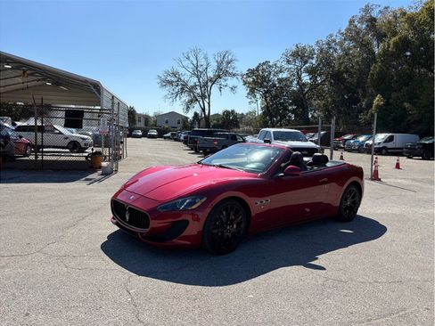 Used 2016 Maserati GranTurismo Sport image 17