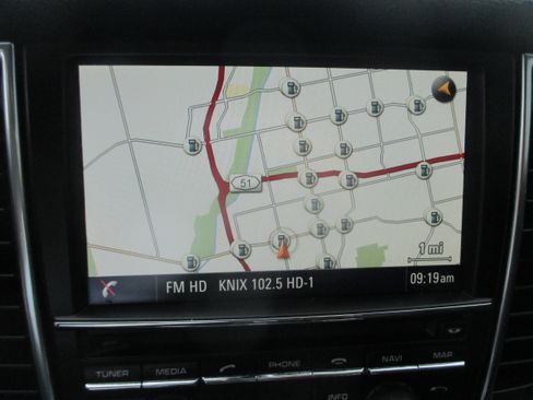 Used 2014 Porsche Panamera S image 11