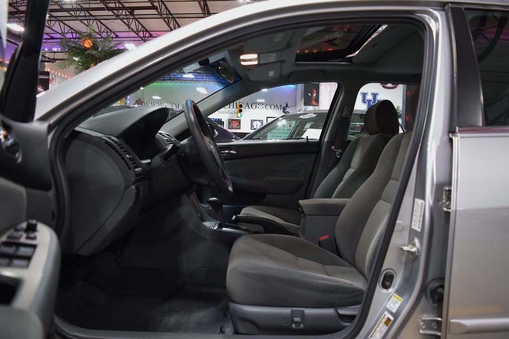 Used 2007 Honda Accord EX image 18