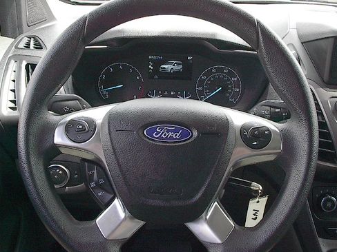 Used 2021 Ford Transit Connect XL FWD image 14