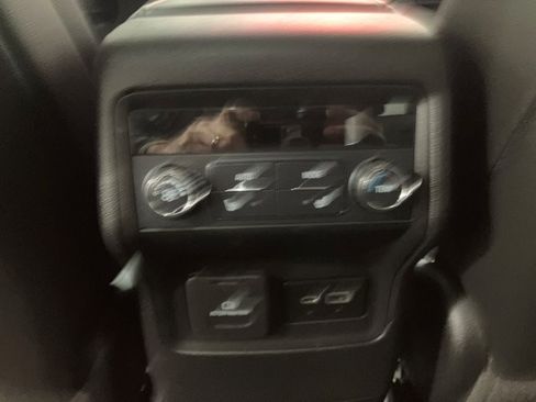 Used 2020 GMC Acadia SLT image 26