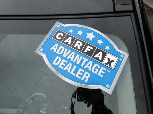 Used 2016 Nissan Rogue SV image 14