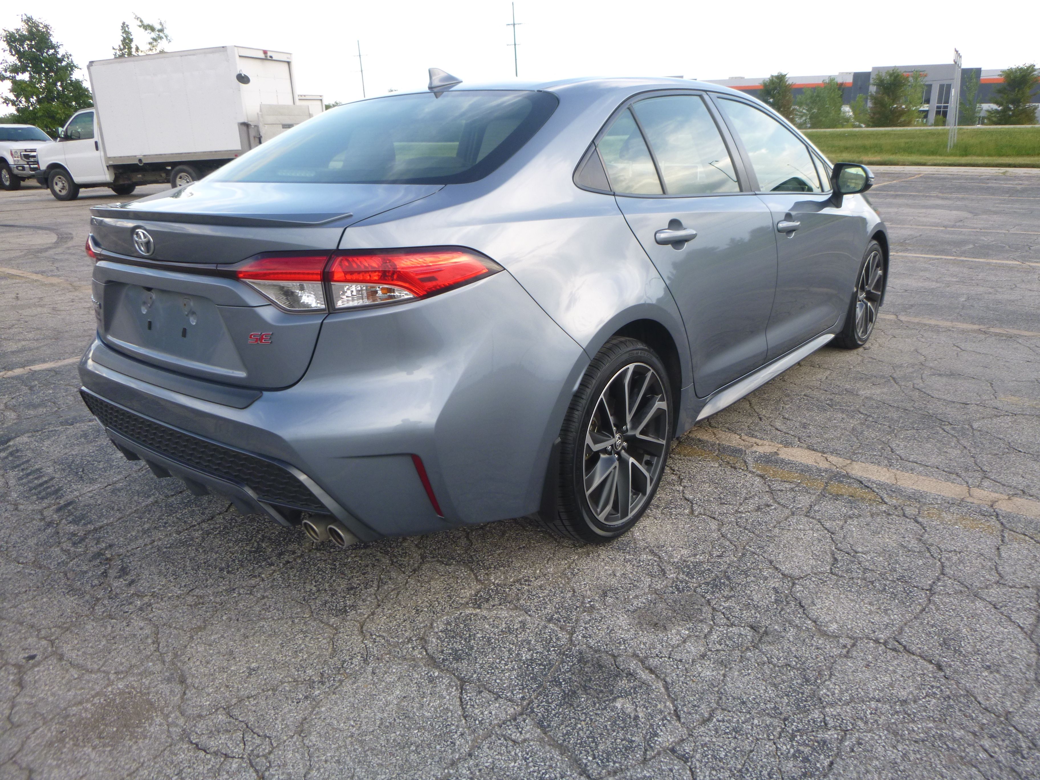 Used 2020 Toyota Corolla SE Sedan w/ Premium Package FWD image 6