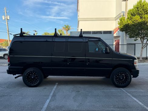 Used 2009 Ford E-150 and Econoline 150 UNAVAIL RWD image 5