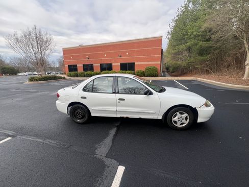 Used 2005 Chevrolet Cavalier image 4