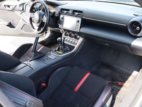 Used 2022 Subaru BRZ Limited image 15