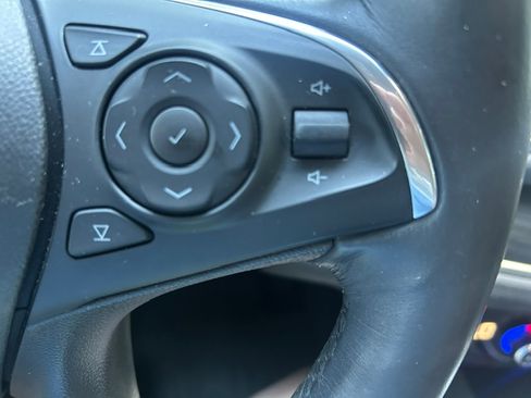 Used 2018 Buick Enclave FWD Premium image 10