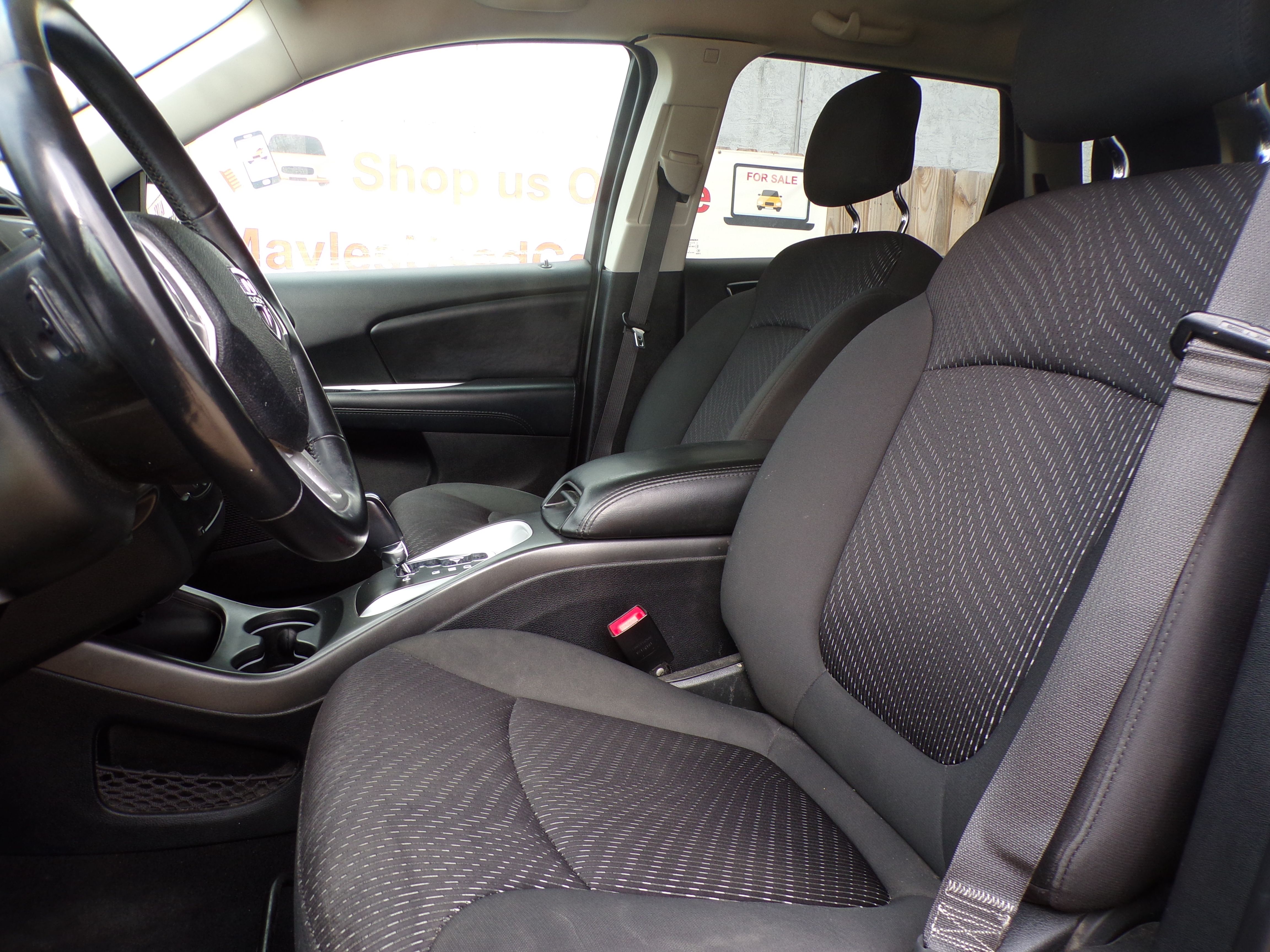 Used 2018 Dodge Journey SE FWD image 6