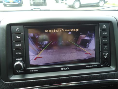 Used 2019 Dodge Grand Caravan SXT FWD image 15