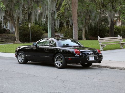 Used 2002 Ford Thunderbird RWD image 22