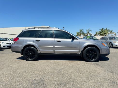 Used 2008 Subaru Outback 2.5i image 7