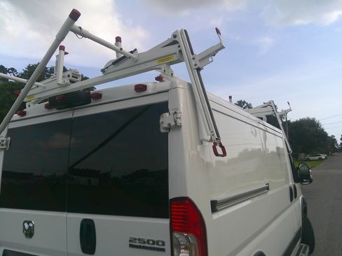 Used 2025 RAM ProMaster 2500 136 FWD image 6