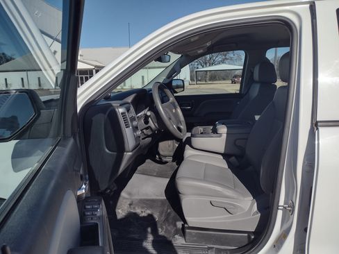 Used 2019 Chevrolet Silverado 1500 LD image 11