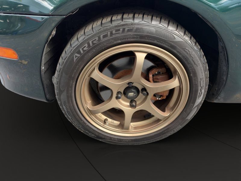 Used 2003 MAZDA MX-5 Miata LS RWD image 18