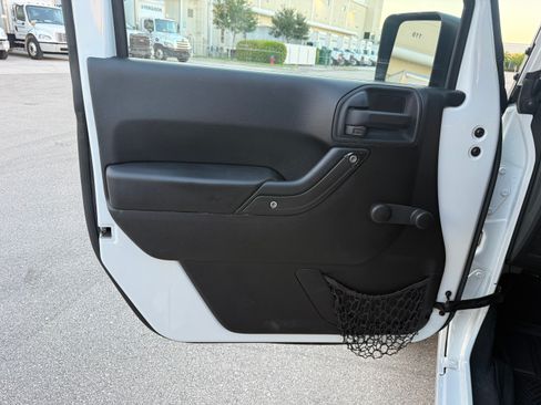 Used 2015 Jeep Wrangler Sport AWD/4WD image 66
